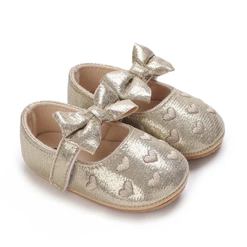Baby Girls Princess Casual Shoes Newborn Bow Heart Classic Vintage Shiny Leather Shoes Infant First Walkers Toddler Batai