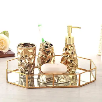 Creative Golden Ceramic Bathroom Set Dantų šepetėlio laikiklis Muilo dozatorius Muilo dėžutė Vonios kambario dekoravimo priedai Laikymo dėklas