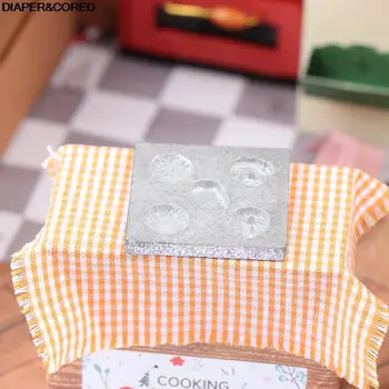 1PC Lėlių namelis maža kepimo skarda kepimo įrankis modelis lėlių namelis vaikų virtuvės žaislai