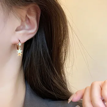 Hoop auskarai Fine Star Shape Ear Ring Women's Dangle Earring 2023 Nauji populiarūs elegantiški dangle auskarai papuošalai