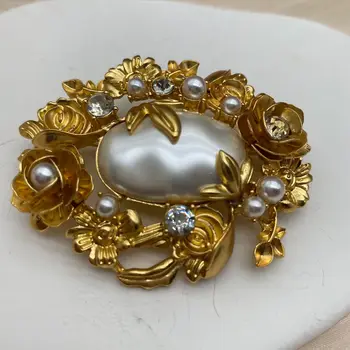 Europa ir Amerika Vintažinis trimatis reljefinis perlų žiedas Moteriška sagė Elegantiški mados aksesuarai