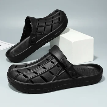 2024 Vasarinės basutės Vyrai Vasaros nauji skylės batai Vyriškos paplūdimio šlepetės Plokščias sodas Sandalai Klasika Lauko lengvi plokšti batai