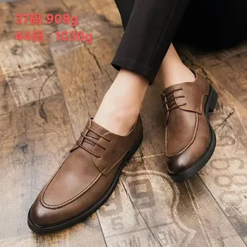 Darbiniai vyriški batai 2023 Nauji rudens įsispiriami sportiniai plokšti batai Vyriški laisvalaikio odiniai batai Puikiai derantys vyriški drabužiai Madingi batai