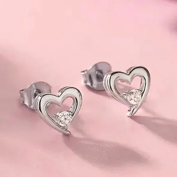 CAOSHI Simple Fashion Heart Stud auskarai Paprasti universalūs kasdieniai nešiojami papuošalai su ryškiais cirkonio sidabro spalvos aksesuarais