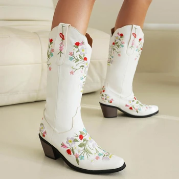 Botas De Mujer 2024 Naujo stiliaus moteriški batai, siuvinėti tradiciniais siuvinėjimais Stori kulniukai Gėlių kaubojus vakarietiški batai 618-2
